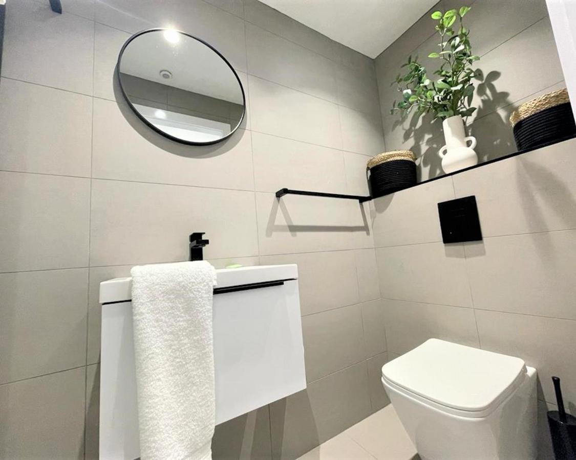 Luxury Reno'D 1 Bed Nr Bruntsfield & The Meadows Apartman EDI Kültér fotó
